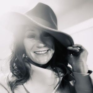 Meet your Posher, Bridgette